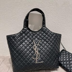 ZENVIA - Icare Maxi Shopping Bag In Quilted Lambskin Black